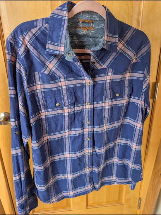 JACHS Girlfriend Tops - JACHS Girlfriend Navy and Pink Plaid Snap-Front Shirt
